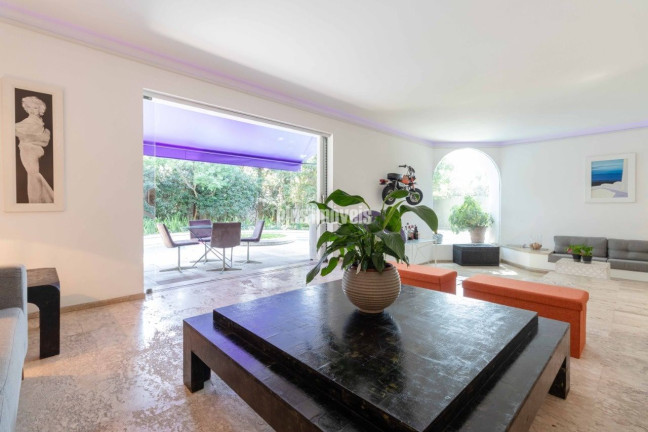 Imagem Casa com 4 Quartos à Venda, 650 m² em Cidade Jardim - São Paulo Imagem Casa com 4 Quartos à Venda, 650 m² em Cidade Jardim - São Paulo