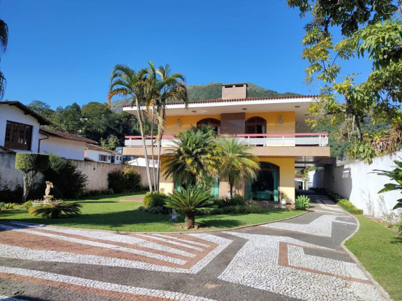 Casa com 7 Quartos à Venda, 800 m² em Alto - Teresópolis