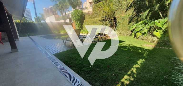 Imagem Casa com 4 Quartos à Venda, 430 m² em Empresarial 18 Do Forte - Barueri Imagem Casa com 4 Quartos à Venda, 430 m² em Empresarial 18 Do Forte - Barueri