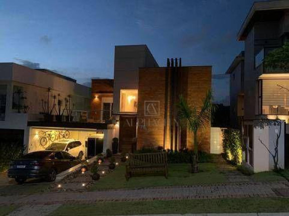 Casa com 4 Quartos à Venda, 374 m² em Condominio Itahye - Santana De Parnaíba