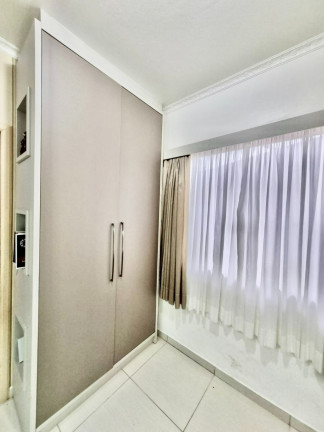 Imagem Casa com 4 Quartos à Venda, 228 m² em Barreiros - São José