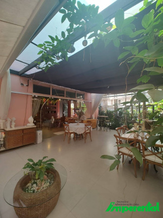 Imagem Casa com 3 Quartos à Venda, 394 m² em Pompéia - Santos