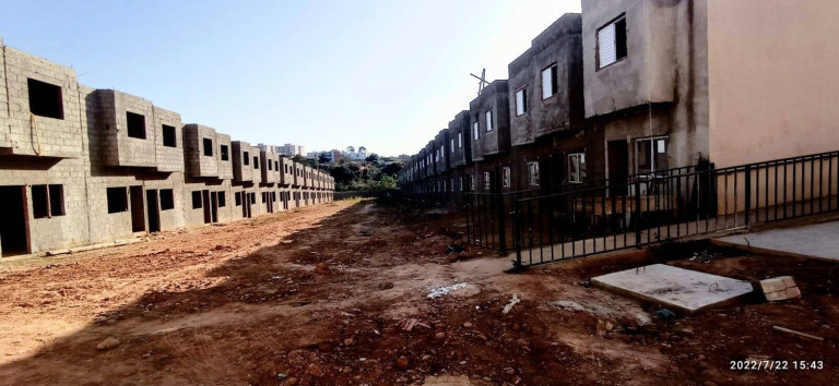 Imagem Casa de Condomínio com 2 Quartos à Venda,  em Lopes De Oliveira - Sorocaba