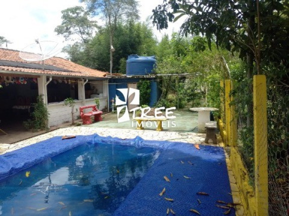Imagem Imóvel com 2 Quartos à Venda, 220 m² em Pouso Alegre - Santa Isabel