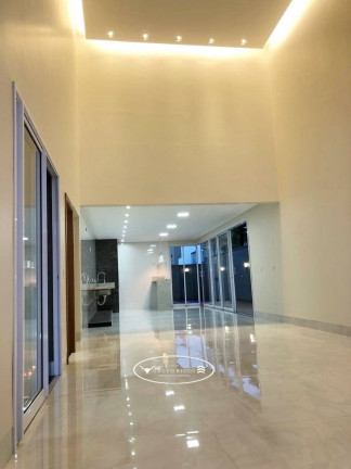 Imagem Casa de Condomínio com 4 Quartos à Venda, 200 m² em Jardins Lisboa - Goiânia