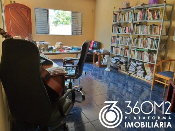 Imagem Casa com 3 Quartos à Venda, 332 m² em Jardim - Santo André