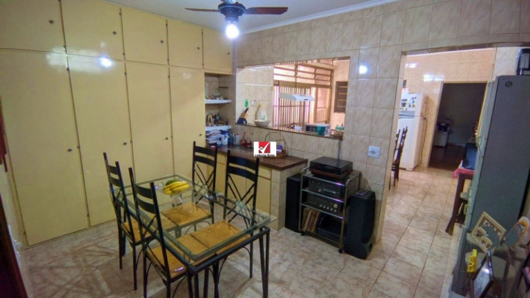 Imagem Casa com 4 Quartos à Venda, 214 m² em Independência - Ribeirão Preto