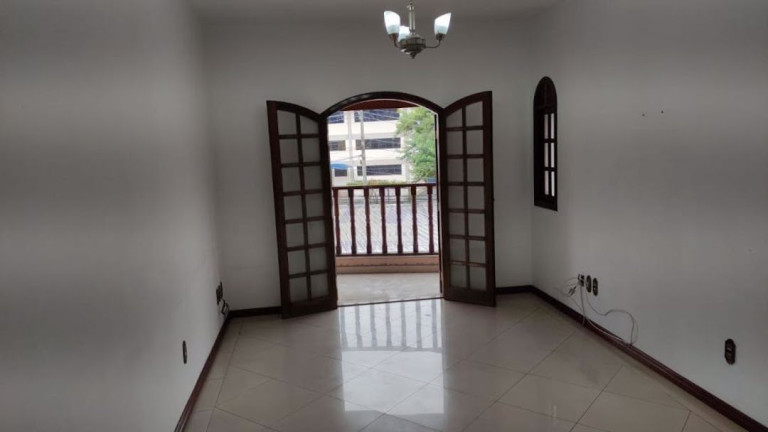 Imagem Casa com 3 Quartos à Venda, 320 m² em Vila São Silvestre - Barueri Imagem Casa com 3 Quartos à Venda, 320 m² em Vila São Silvestre - Barueri