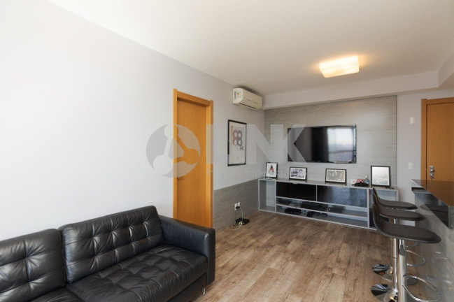 Imagem Apartamento com 1 Quarto à Venda, 56 m² em Três Figueiras - Porto Alegre Imagem Apartamento com 1 Quarto à Venda, 56 m² em Três Figueiras - Porto Alegre