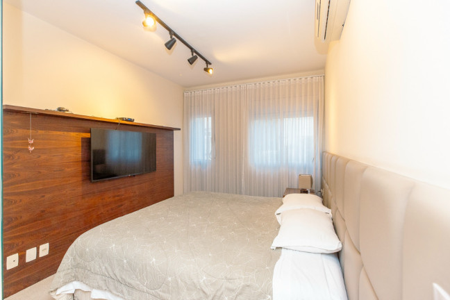 Imagem Apartamento com 2 Quartos à Venda, 126 m² em Jardim Europa - São Paulo Imagem Apartamento com 2 Quartos à Venda, 126 m² em Jardim Europa - São Paulo