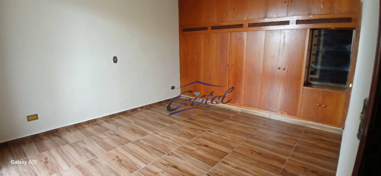Imagem Casa com 4 Quartos para Alugar, 250 m² em Butantã - São Paulo Imagem Casa com 4 Quartos para Alugar, 250 m² em Butantã - São Paulo