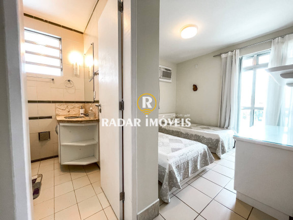 Imagem Apartamento com 4 Quartos à Venda, 170 m² em Centro - Cabo Frio