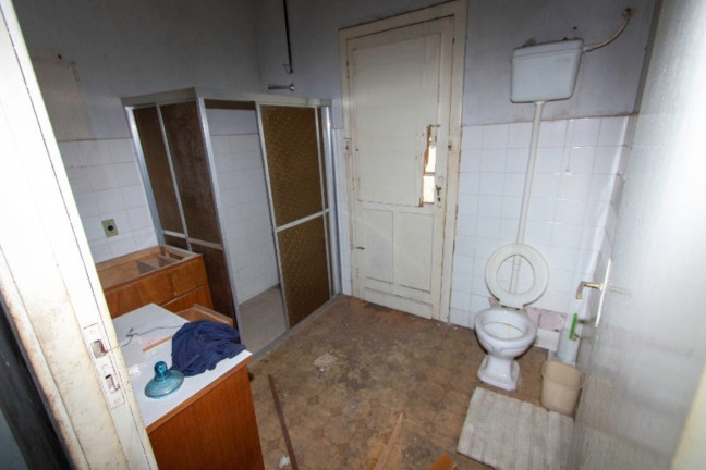 Imagem Casa com 5 Quartos à Venda,  em Independência - Porto Alegre
