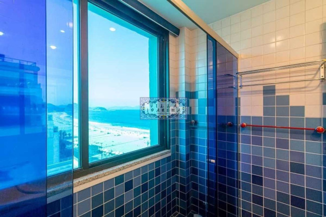 Imagem Cobertura com 4 Quartos à Venda, em Copacabana - Rio De Janeiro Imagem Cobertura com 4 Quartos à Venda, em Copacabana - Rio De Janeiro