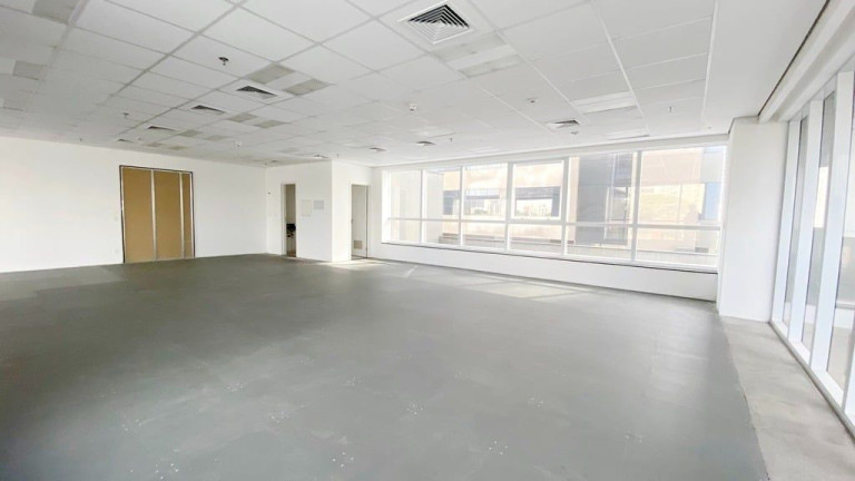 Imagem Sala Comercial à Venda ou Locação, 380 m² em Jardim Das Acácias - São Paulo Imagem Sala Comercial à Venda ou Locação, 380 m² em Jardim Das Acácias - São Paulo