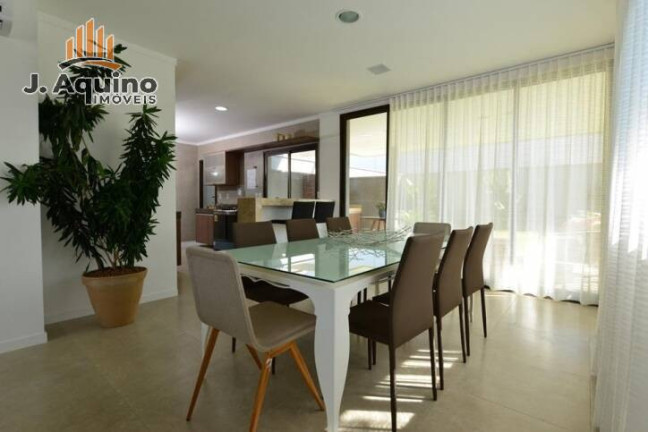 Imagem Casa de Condomínio com 4 Quartos à Venda, 286 m² em Tamatanduba - Eusébio