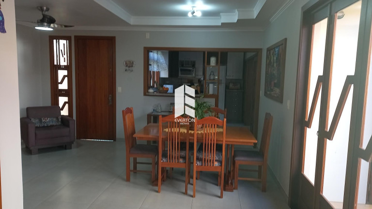 Imagem Casa com 3 Quartos à Venda, 240 m² em Nossa Senhora De Lourdes - Santa Maria Imagem Casa com 3 Quartos à Venda, 240 m² em Nossa Senhora De Lourdes - Santa Maria