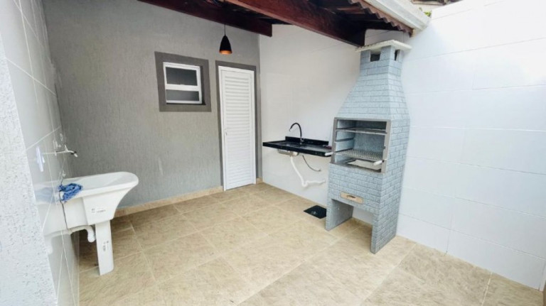 Imagem Casa com 2 Quartos à Venda, 125 m² em Tupi - Praia Grande Imagem Casa com 2 Quartos à Venda, 125 m² em Tupi - Praia Grande