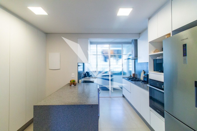 Imagem Apartamento com 3 Quartos à Venda, 112 m² em Asa Sul - Brasília Imagem Apartamento com 3 Quartos à Venda, 112 m² em Asa Sul - Brasília