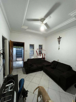 Imagem Casa com 2 Quartos à Venda, 200 m² em Jardim Botura - Votuporanga