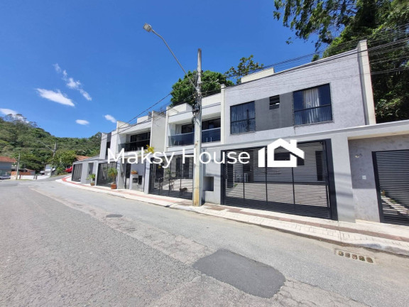 Sobrado à Venda, 162 m² em Itajaí