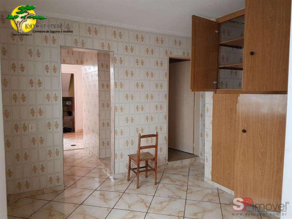Casa com 5 Quartos à Venda,  em Vila Basileia - São Paulo