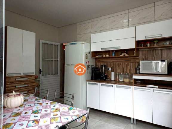Imagem Casa com 3 Quartos à Venda, 170 m² em Vila Belvedere - Americana Imagem Casa com 3 Quartos à Venda, 170 m² em Vila Belvedere - Americana