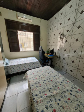 Imagem Casa com 3 Quartos à Venda, 220 m² em Coqueiro - Ananindeua