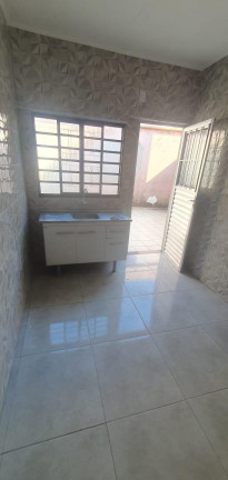 Imagem Casa com 1 Quarto para Alugar, 120 m² Imagem Casa com 1 Quarto para Alugar, 120 m²
