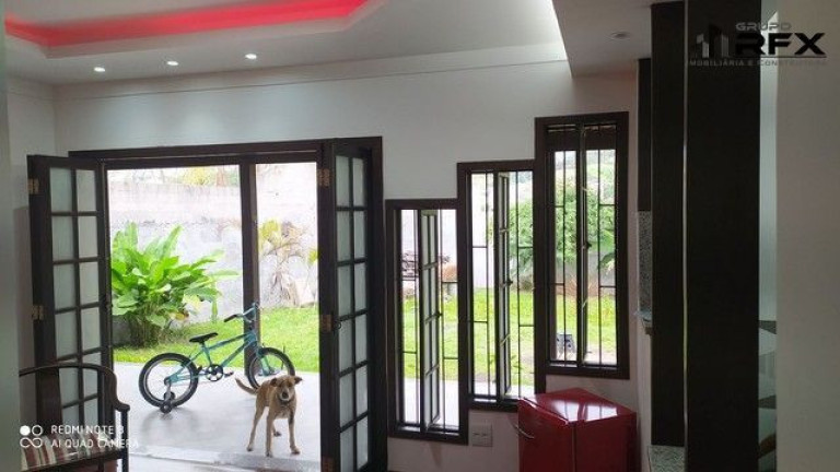 Imagem Casa com 5 Quartos à Venda, 455 m² em Engenho Do Roçado - São Gonçalo