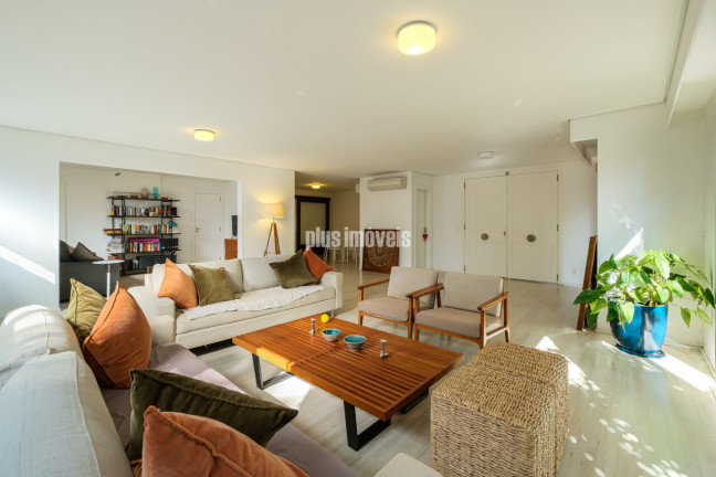 Imagem Casa com 4 Quartos à Venda, 554 m² em Jardim Paulistano - São Paulo Imagem Casa com 4 Quartos à Venda, 554 m² em Jardim Paulistano - São Paulo