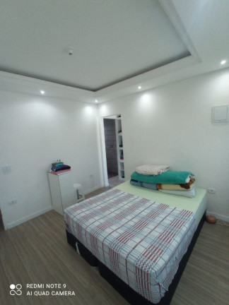 Imagem Sobrado com 3 Quartos à Venda, 350 m² em Jardim Adriana - Guarulhos Imagem Sobrado com 3 Quartos à Venda, 350 m² em Jardim Adriana - Guarulhos