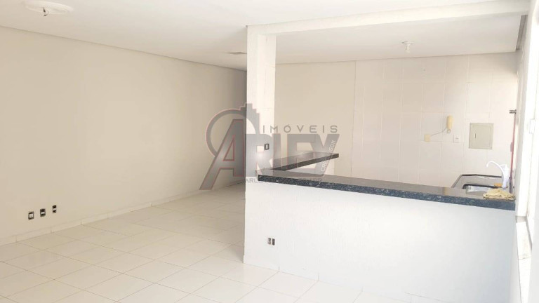 Casa com 3 Quartos à Venda,  em Barcelona Park - Montes Claros