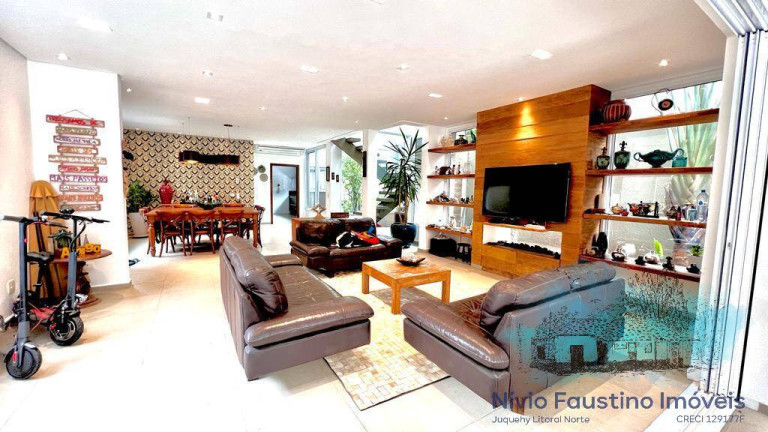 Imagem Casa com 8 Quartos à Venda, 281 m² em Juqueí - São Sebastião Imagem Casa com 8 Quartos à Venda, 281 m² em Juqueí - São Sebastião