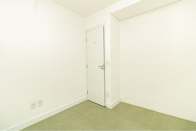 Imagem Imóvel com 3 Quartos à Venda, em Petrópolis - Porto Alegre Imagem Imóvel com 3 Quartos à Venda, em Petrópolis - Porto Alegre