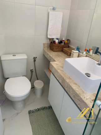 Imagem Apartamento com 4 Quartos à Venda, 200 m² em Guarajuba (monte Gordo) - Camaçari