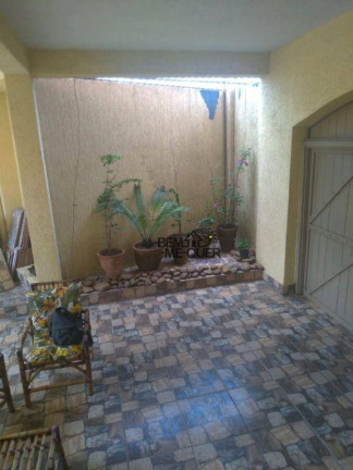 Imagem Sobrado com 4 Quartos à Venda, 150 m² em Jardim Mangalot - São Paulo Imagem Sobrado com 4 Quartos à Venda, 150 m² em Jardim Mangalot - São Paulo