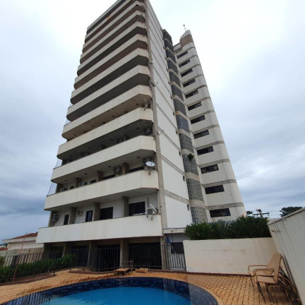 Apartamento com 4 Quartos à Venda,  em Vila Alta - Lins