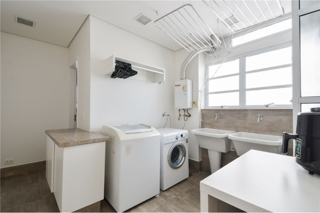 Imagem Apartamento com 3 Quartos à Venda, 259 m² em Higienópolis - São Paulo Imagem Apartamento com 3 Quartos à Venda, 259 m² em Higienópolis - São Paulo