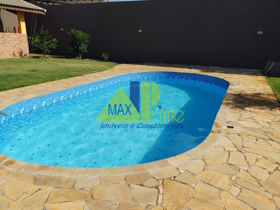 Imagem Casa com 3 Quartos à Venda, 653 m² em Vila Santista - Atibaia