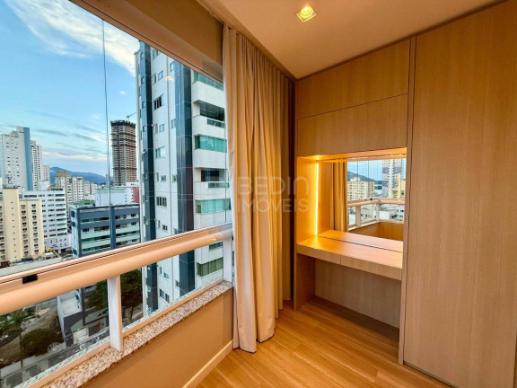 Imagem Apartamento com 4 Quartos à Venda, 240 m² em Centro - Balneário Camboriú Imagem Apartamento com 4 Quartos à Venda, 240 m² em Centro - Balneário Camboriú