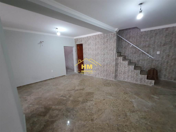 Imagem Sobrado com 3 Quartos à Venda, 180 m² em Parque Sao Vicente - Sao Vicente
