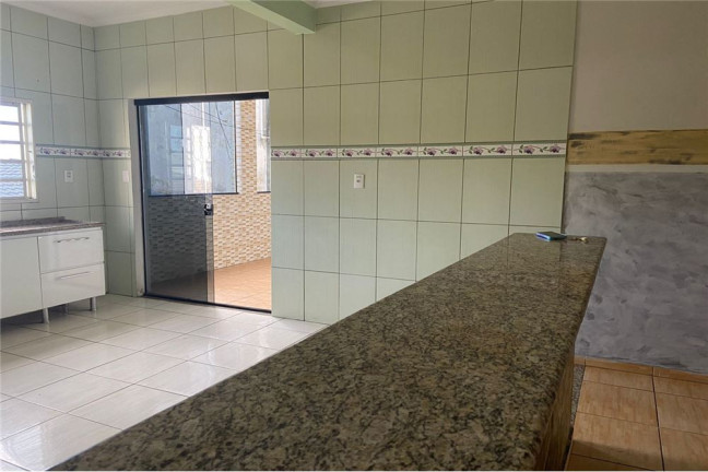 Imagem Casa com 3 Quartos para Alugar, 140 m² em Jardim Avenida - Salto De Pirapora