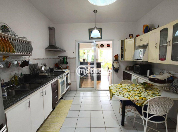 Imagem Casa com 3 Quartos à Venda, 250 m² em Loteamento Caminhos De San Conrado - Campinas Imagem Casa com 3 Quartos à Venda, 250 m² em Loteamento Caminhos De San Conrado - Campinas