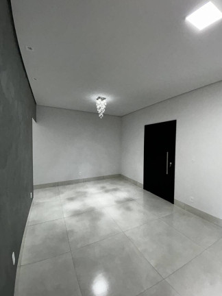 Imagem Casa com 3 Quartos à Venda, 292 m² em Jd California - Tangará Da Serra Imagem Casa com 3 Quartos à Venda, 292 m² em Jd California - Tangará Da Serra