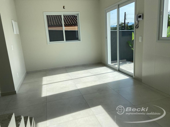 Imagem Casa de Condomínio com 3 Quartos à Venda, 131 m² em Floresta - Joinville