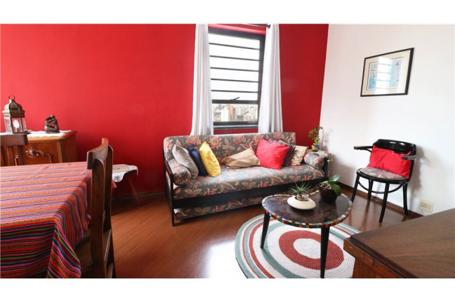 Imagem Imóvel com 2 Quartos à Venda, em Pinheiros - São Paulo Imagem Imóvel com 2 Quartos à Venda, em Pinheiros - São Paulo