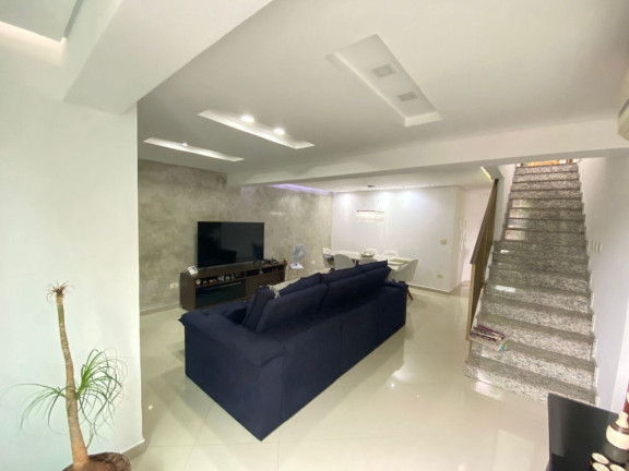 Imagem Casa com 4 Quartos à Venda, 212 m² em Aparecida - Santos