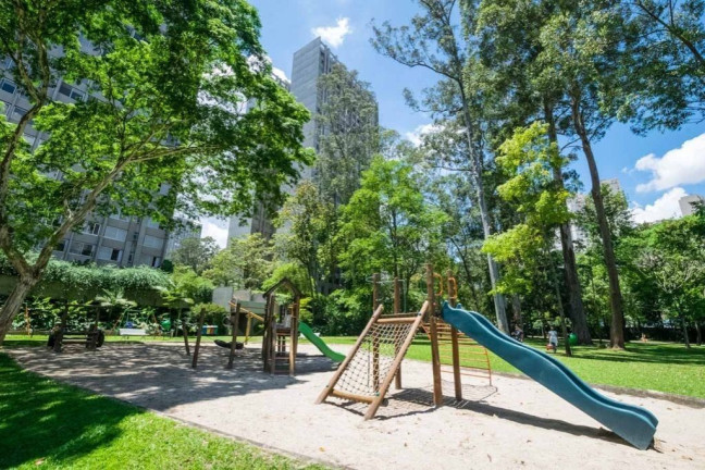 Imagem Apartamento com 3 Quartos à Venda, 140 m² em Vila Suzana - São Paulo