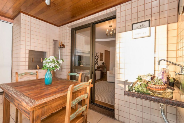 Imagem Imóvel com 3 Quartos à Venda, 122 m² em Santa Tereza - Porto Alegre Imagem Imóvel com 3 Quartos à Venda, 122 m² em Santa Tereza - Porto Alegre